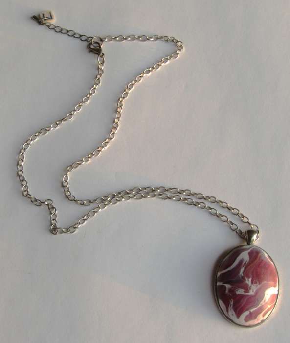 Vintage Oval Cabochon Simulated Agate & Silver Tone Pendant Necklace