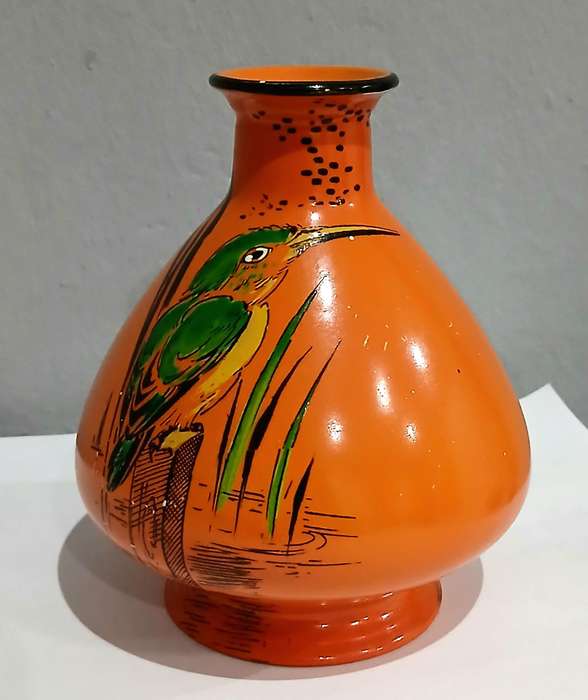 Charming Shelley Art Deco Orange Kingfisher Vase