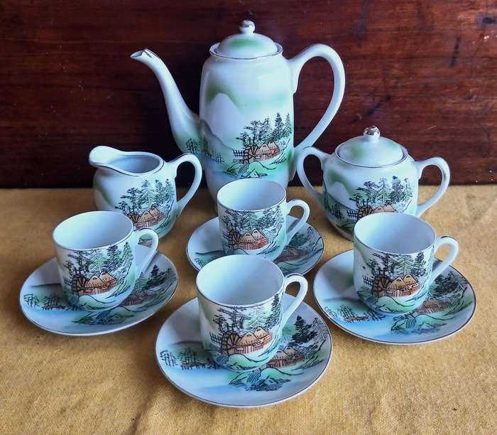 Exquisite Vintage Japanese Kutani Tea Set with Lithophane Geisha
