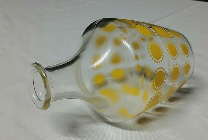 Vintage Retro French Glass Carafe | 1970s Yellow Sunburst Design with Stopper | Pop Art Barware