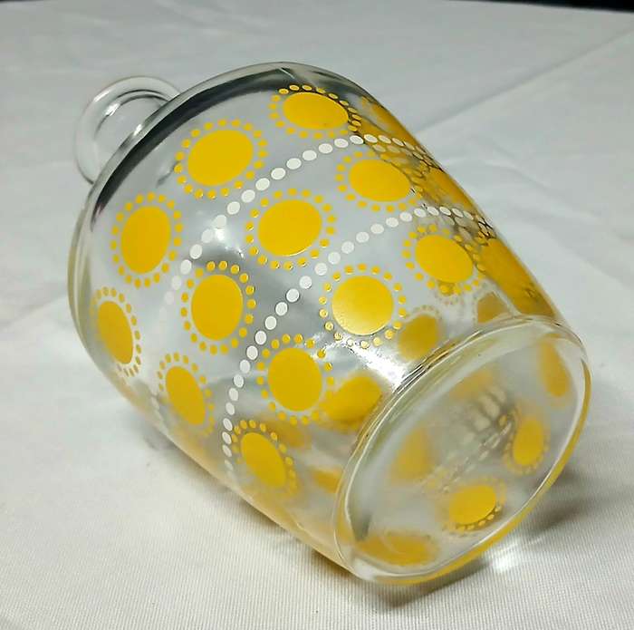 Vintage Retro French Glass Carafe | 1970s Yellow Sunburst Design with Stopper | Pop Art Barware