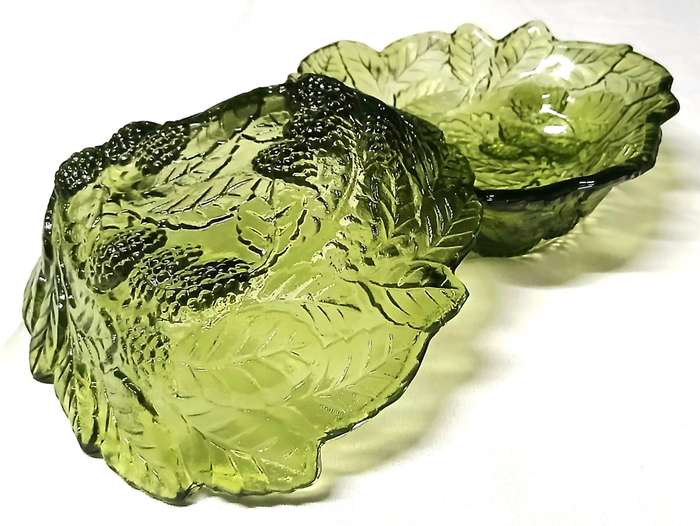 Vintage Indiana Loganberry Glass Bowls | Avocado Green Pressed Glass | Triangular Mid-Century Fruit