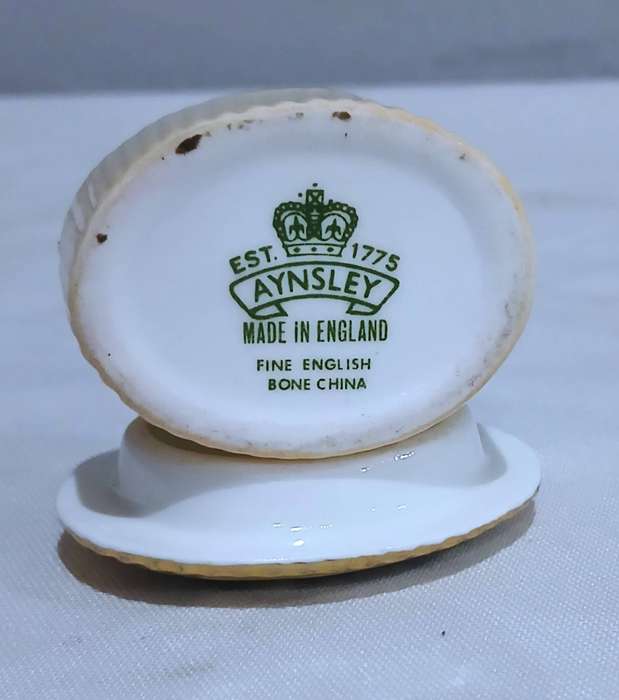 Aynsley Fine Bone China Trinket Box | Chinoiserie Peacock / Phoenix Motif with Gilded Mount