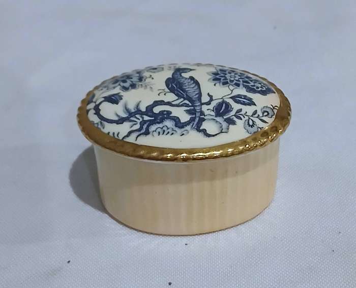 Aynsley Fine Bone China Trinket Box | Chinoiserie Peacock / Phoenix Motif with Gilded Mount