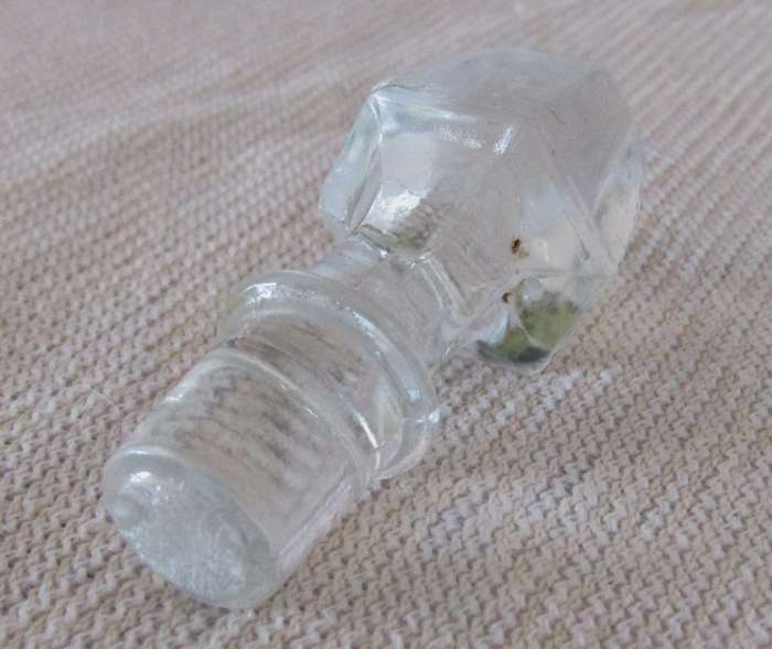 Vintage Soft Pink Embossed Perfume Bottle with Clear Glass Stopper