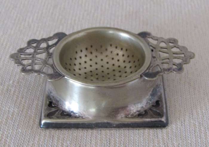 Vintage Art Nouveau Style Silver Plated Tea Strainer with Stand - EPNS, Made in England