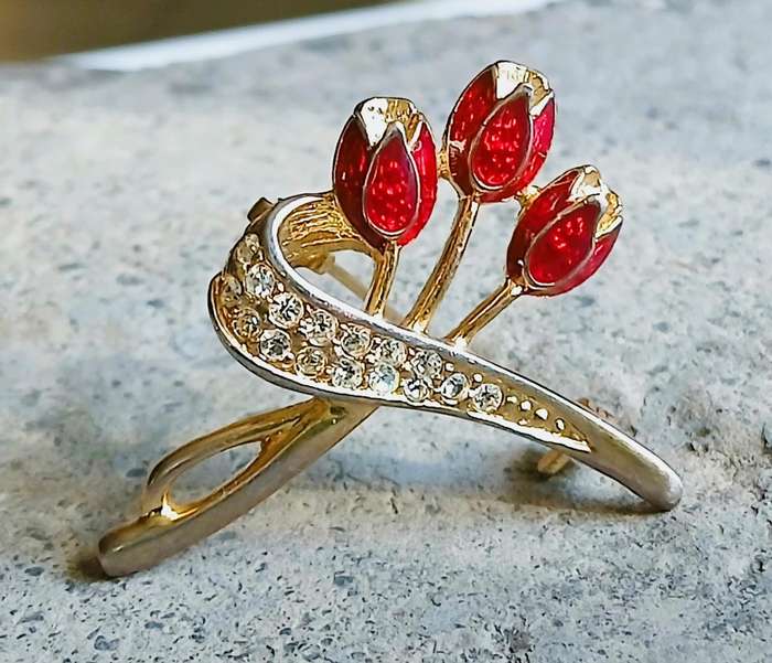 Vintage Gold-Tone Spray Brooch | Red Enamel Tulips & Pave Diamante Ribbon