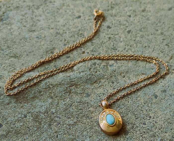 Vintage Gold Tone Pendant Necklace | Oval Drop with Turquoise & Clear Stones