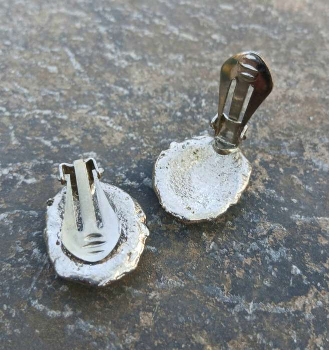 Mid-Century Silver-Tone Clip-On Earrings | Textured Design with Green Resin Centre