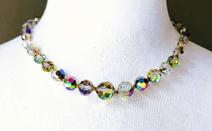 Vintage 1940s Aurora Borealis Crystal Necklace | Faceted Graduated Beads on Brass Links