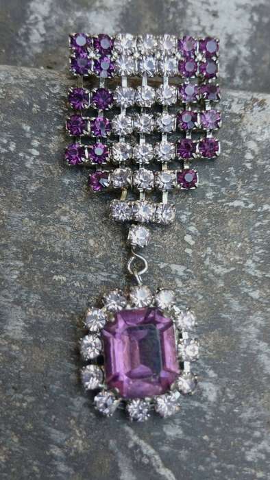 Vintage 1950s Silvertone Rhinestone Brooch | Amethyst & Clear Stone Design