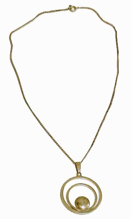 Vintage 1970s Gold-Tone Necklace | Geometric Pendant Design