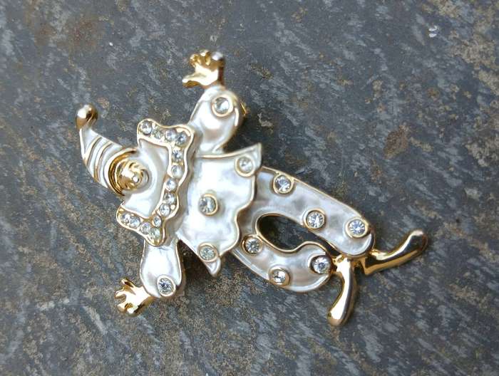 Vintage Articulated Gold Tone and Enamel Harlequin Brooch/Pendant | Rhinestone Accents