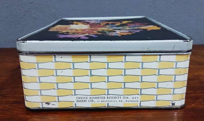 Vintage Biscuit Tin | Bakers Choice Assorted with Floral Basket Design
