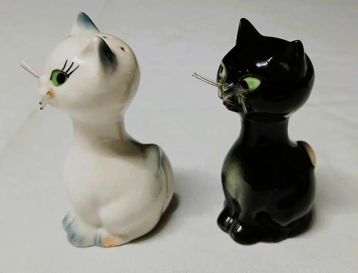 Vintage Goebel West Germany Cat Salt & Pepper Shakers | Black & White Cats in Basket