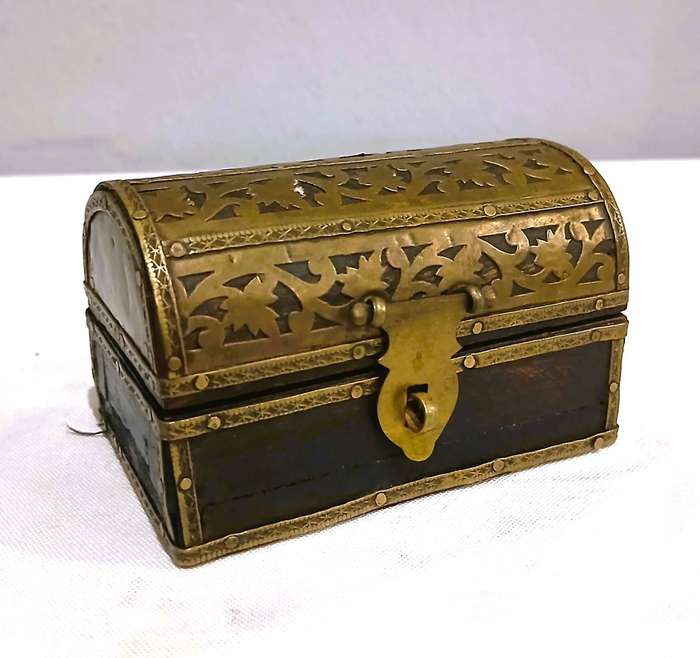 Vintage Indian Brass & Wood Treasure Chest Box | Ornate Trinket Holder