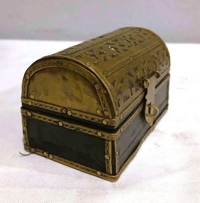 Vintage Indian Brass & Wood Treasure Chest Box | Ornate Trinket Holder
