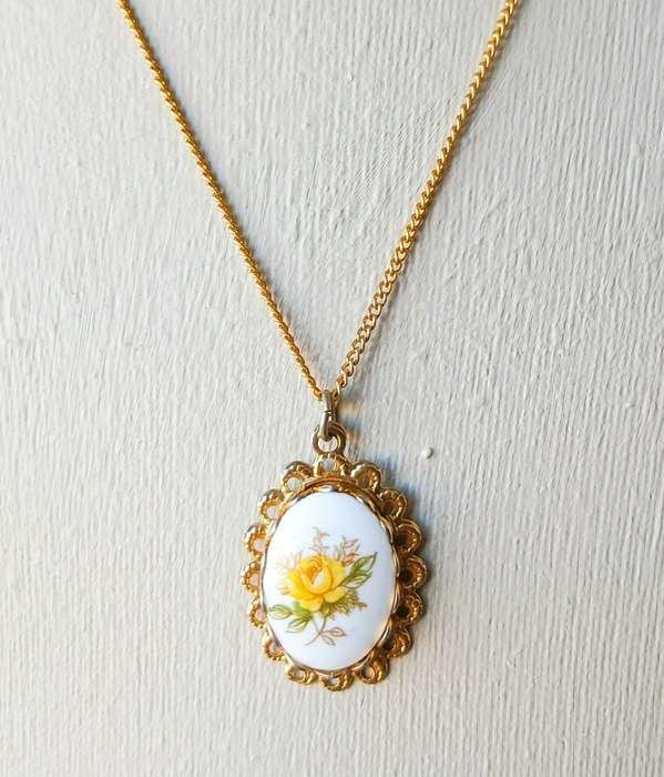 Vintage Limoges Porcelain Pendant Necklace | Yellow Rose in Gold Tone Frame