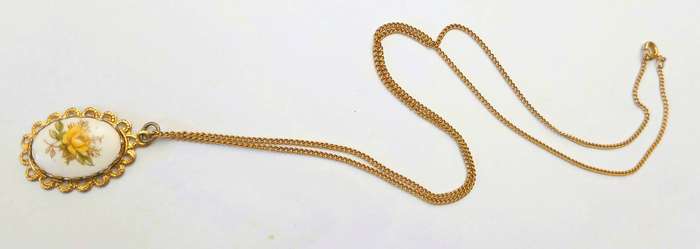 Vintage Limoges Porcelain Pendant Necklace | Yellow Rose in Gold Tone Frame