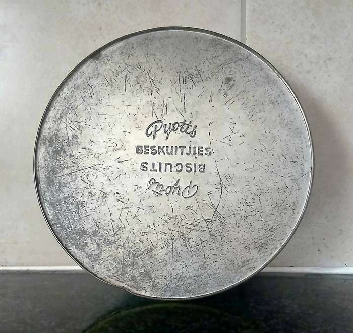 Vintage Mid-Century Tin Biscuit Tin | Boxer Puppies Design
