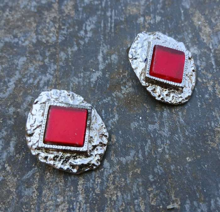 Vintage Modernist Silver-Tone Clip-On Earrings | Red Resin Accents
