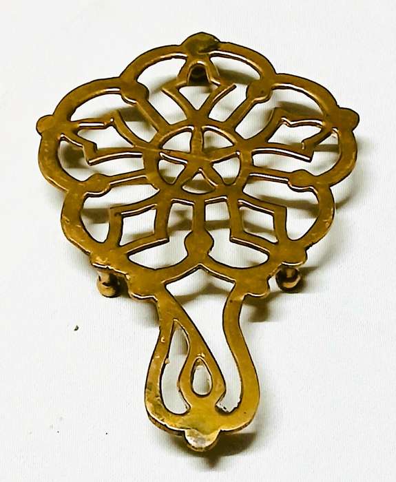 Vintage Ornate Brass Trivet | Footed Hot Plate Stand with Floral Scrollwork | Vintage Kitchen Decor