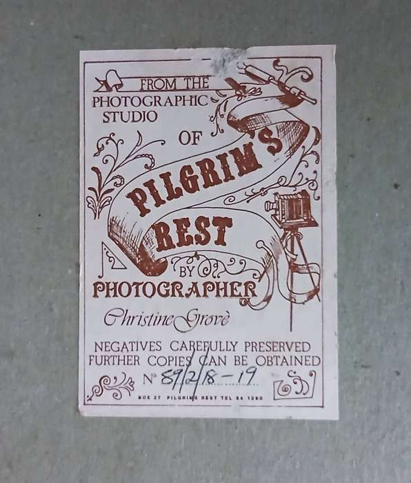 Vintage Pine Picture Frame | Pilgrims Rest Photographic Studio Keepsake