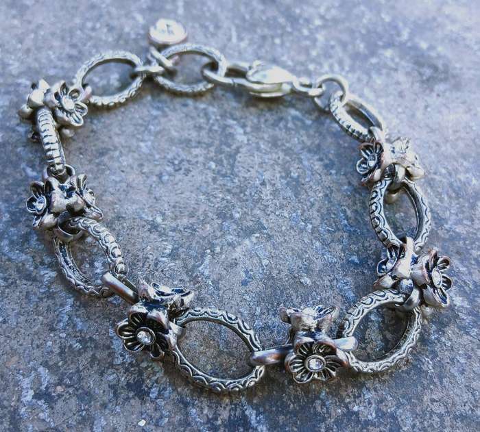 Vintage Silver-Tone Necklace & Bracelet Set | Floral Links with Crystal Accents