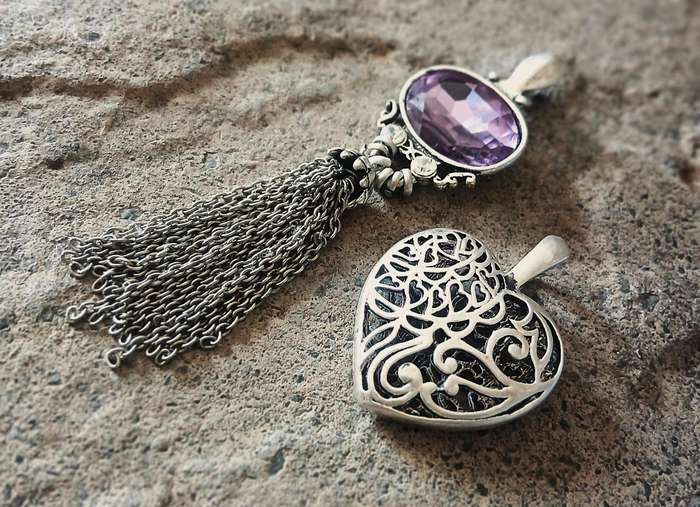 Vintage Silver-Tone Pendant Pair | Tassel Drop & Filigree Heart | Bold & Romantic Looks