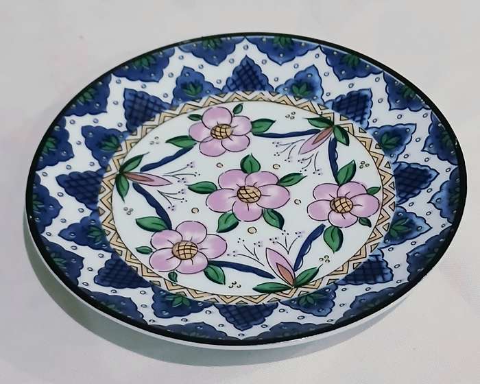 Vintage Spanish Hand-Painted Wall Plate | Mid-Century Floral Design
