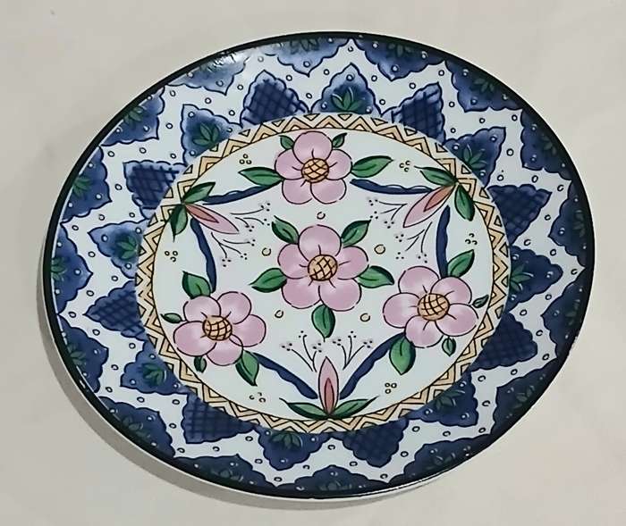 Vintage Spanish Hand-Painted Wall Plate | Mid-Century Floral Design