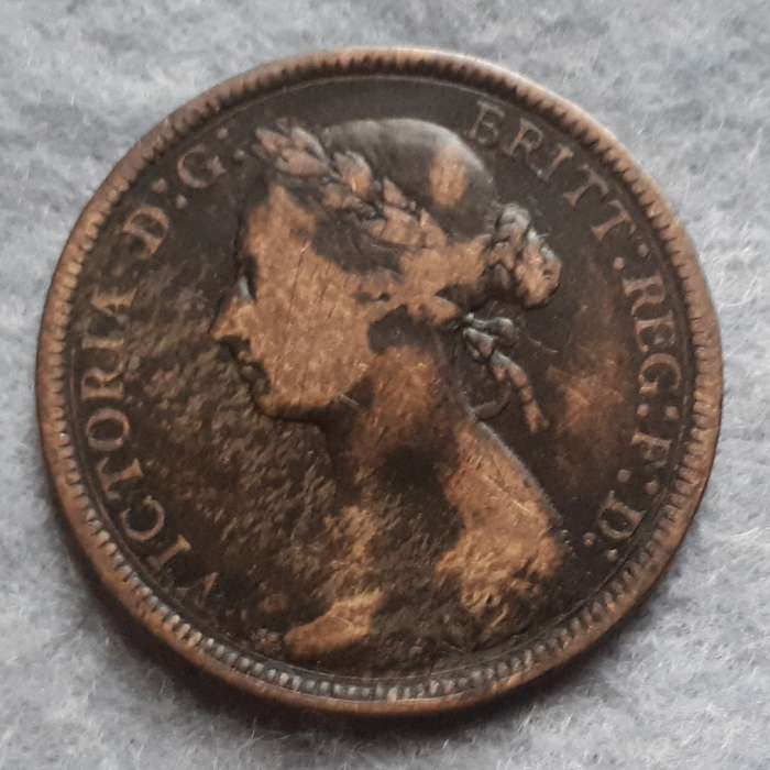 1887 GREAT BRITAIN HALF PENNY
