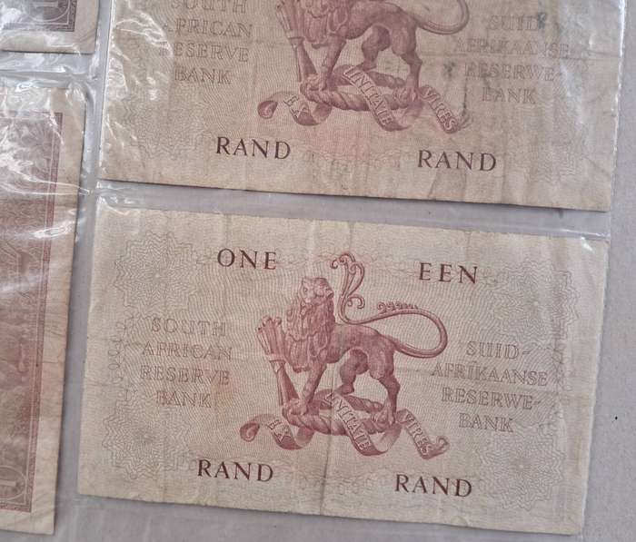 5 X SOUTH AFRICA ONE RANDS