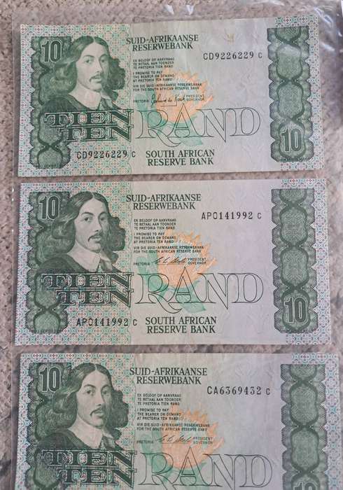 8 X RSA TEN RANDS