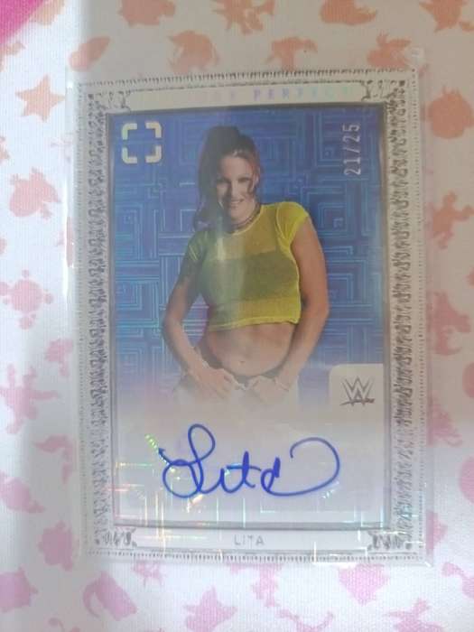 WWE Trading Cards - Lita Picture Perfect Auto 2024 Panini Photogenic WWE PP-LTA 21/25 Maze