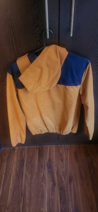 Kiabi- European Winter hoodie jacket - Male (Small)