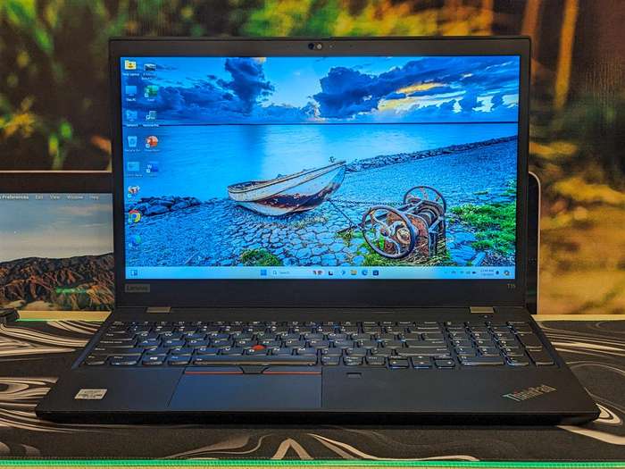 Lenovo Thinkpad T15 gen1 (15.6") Quad core i7 -10th gen, 16gb ddr4 ram, 1tb ssd, intel UHD