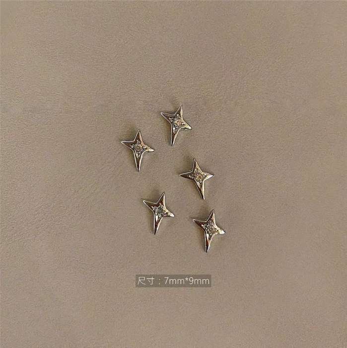 Star Rhinestone 5pcs -   Silver 7*9mm