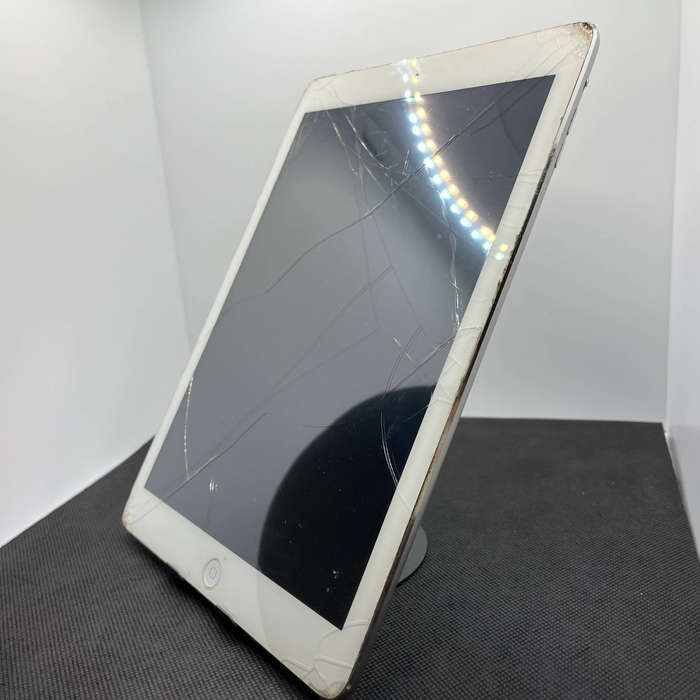 Apple iPad Air 2 (Wifi and Cell)