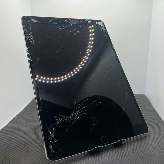 Apple iPad Pro 10.5" Wifi and Cell