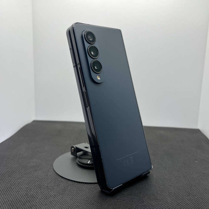 Samsung Galaxy Z Fold 4