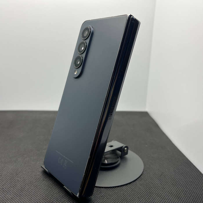 Samsung Galaxy Z Fold 4