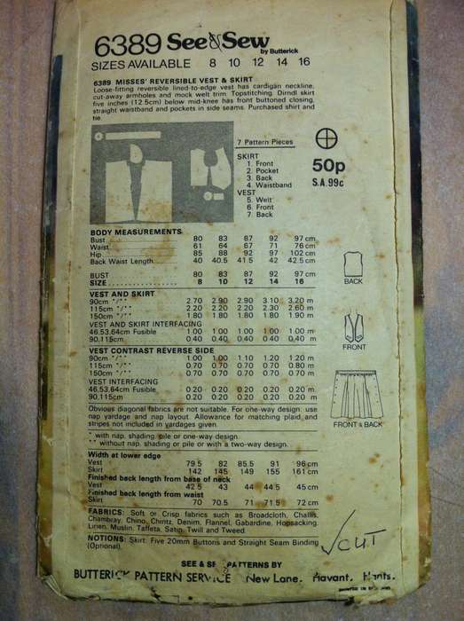 See & Sew 6389 Reversible Vest and Skirt. Size 10. Complete.