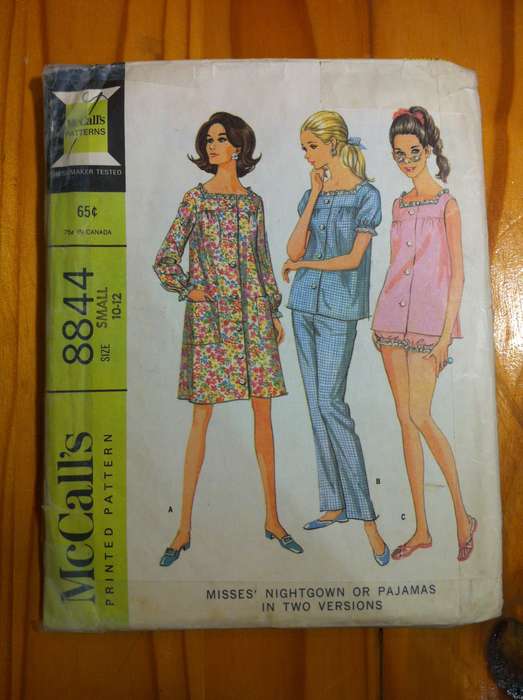 McCalls 8844 Nightgown or Pyjamas. Size SML. Missing 11/Pants.