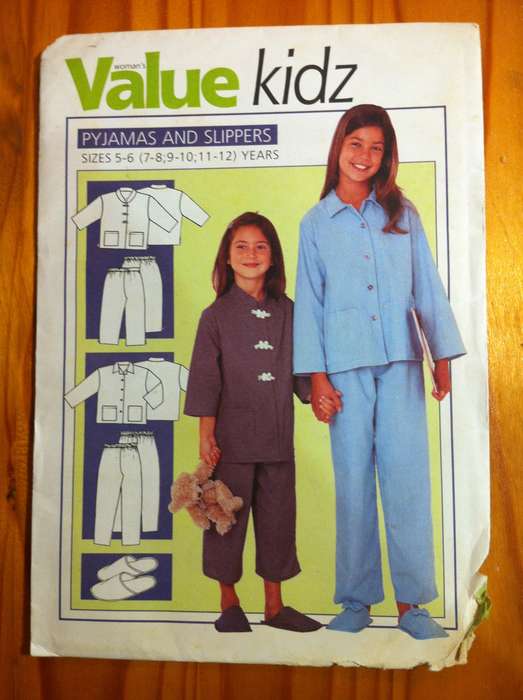 Bundle E. 4 Incomplete / Worn Patterns Missing Pattern Pieces and or Instructions..