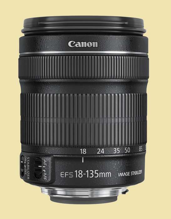 Canon EF-S 18-135mm f/3.5-5.6 IS STM
