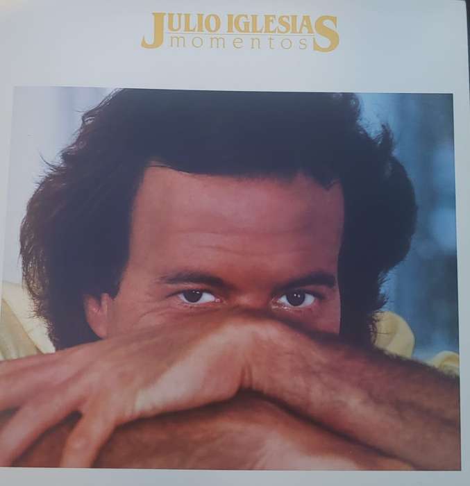 Julio Iglesias  Momentos Vinyl/LP
