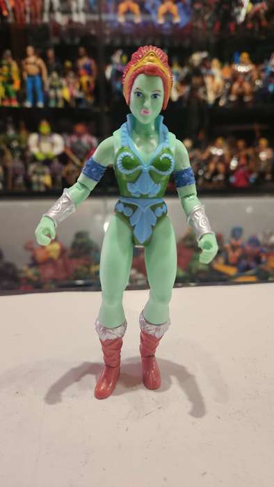 Masters Of The Universe (Motu) Origins Eternian Goddess Figure