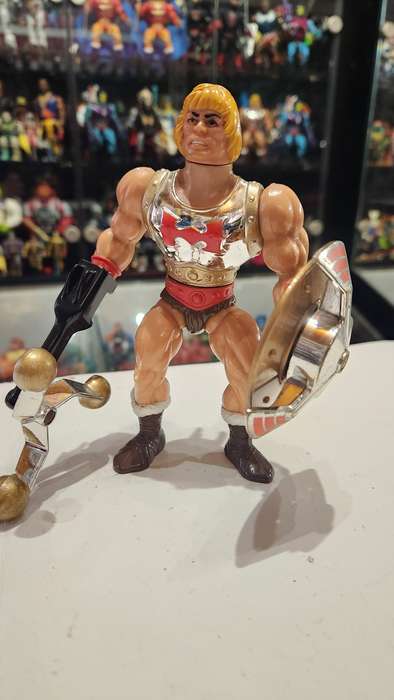 1986 Complete Rare Flying Fist He-Man of He-Man Masters of the Universe 48 (MOTU) Vintage Figure