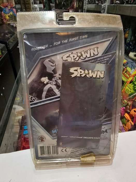 2003 Mcfarlane Spawn Sdcc Exclusive Spawn and Miracleman 2 Pack